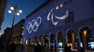 英超名宿罗比-萨维奇首次执教，带队在英格兰第7级联赛夺冠升级