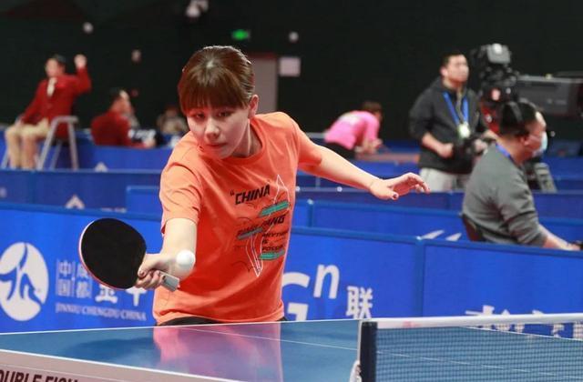 起到了决定 起到了决定