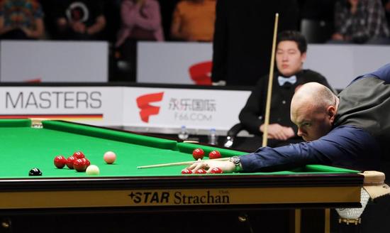 与对手握手 与对手握手